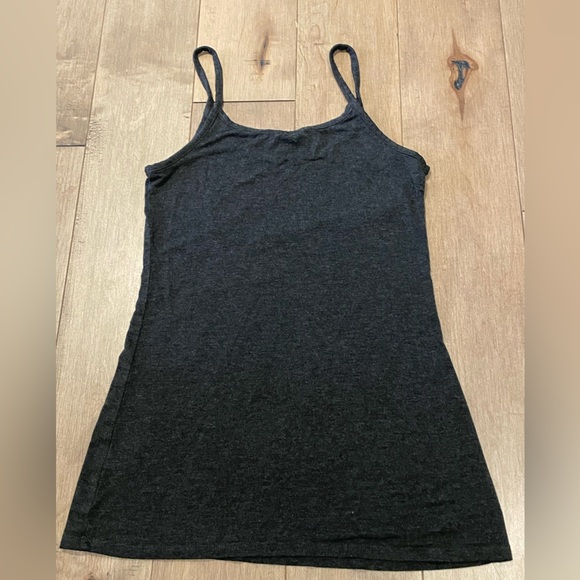 RW&Co grey tank / cami - small / S - Picture 2 of 7